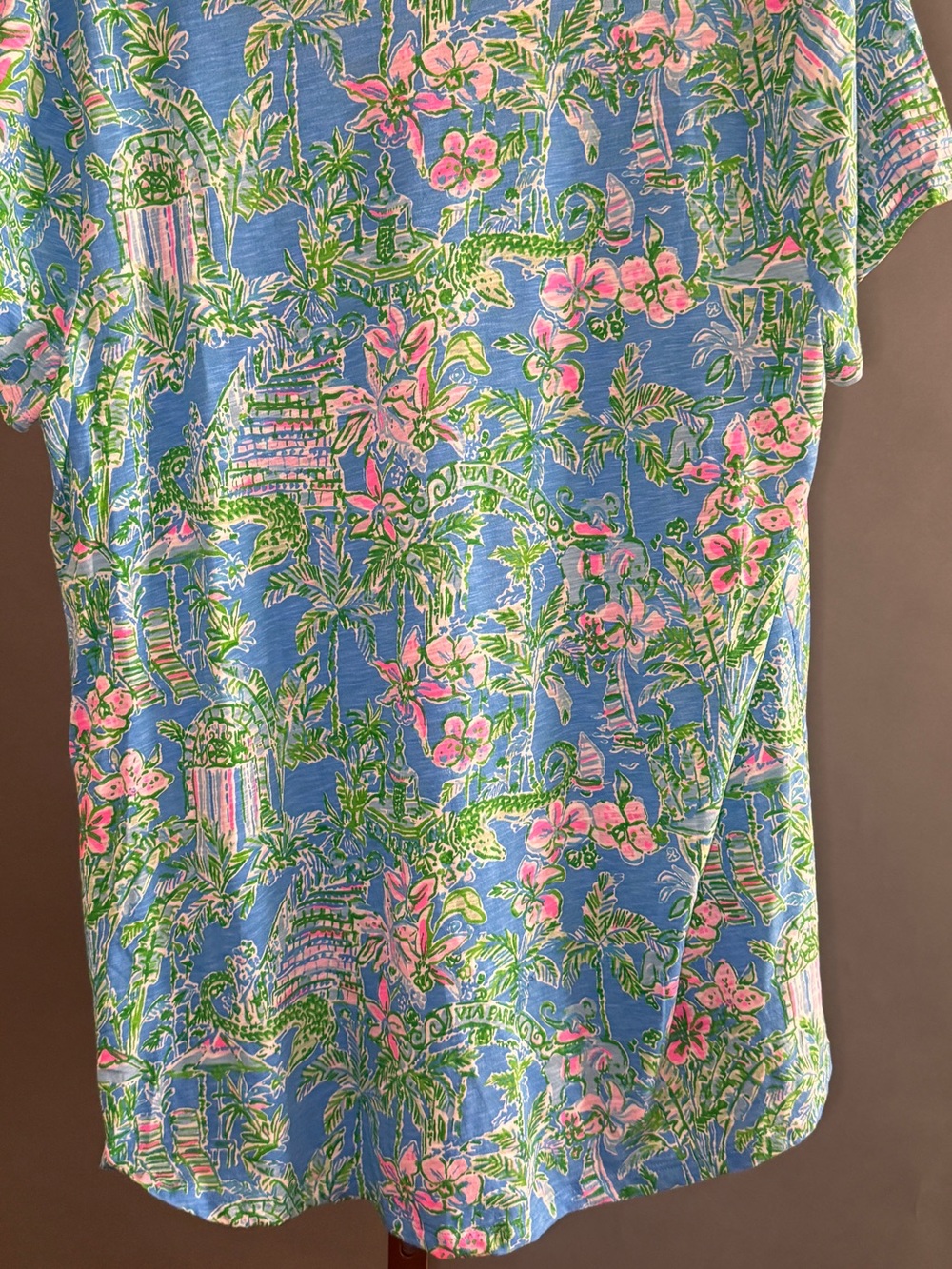 Lilly Pulitzer Via Parigi Print V-Neck Tee – Women’s XL - Picture 4 of 6